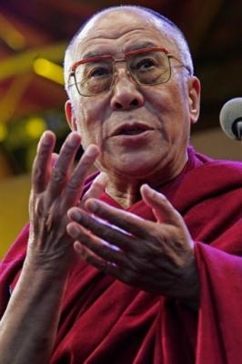 Dalai Lama bei Bundesbürgern beliebter als der Papst